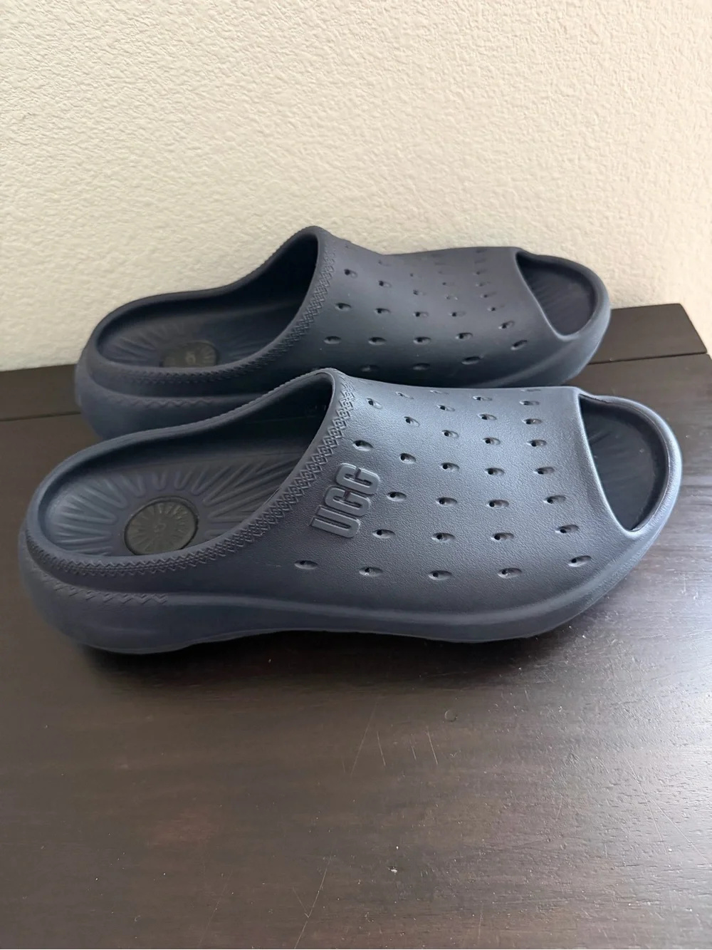 UGG Men's Dark Navy Slide Sandals